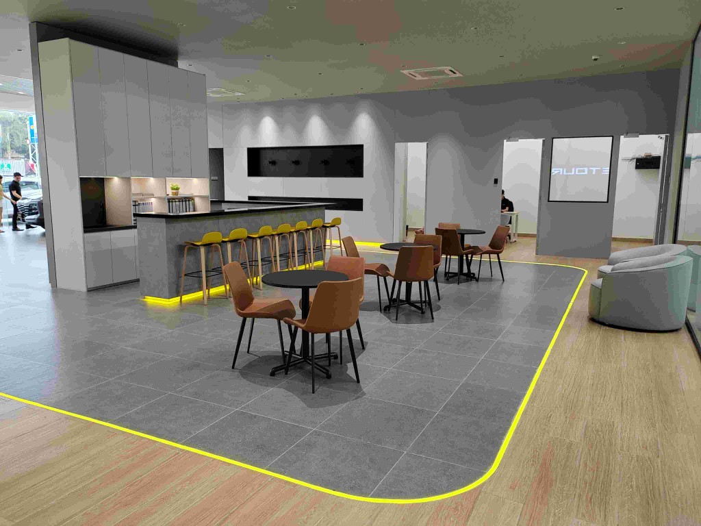 Image 4 (1) (Custom)