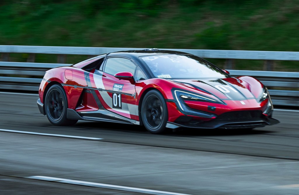 pic 2 20250808_Yangwang-9 new09 (Custom)