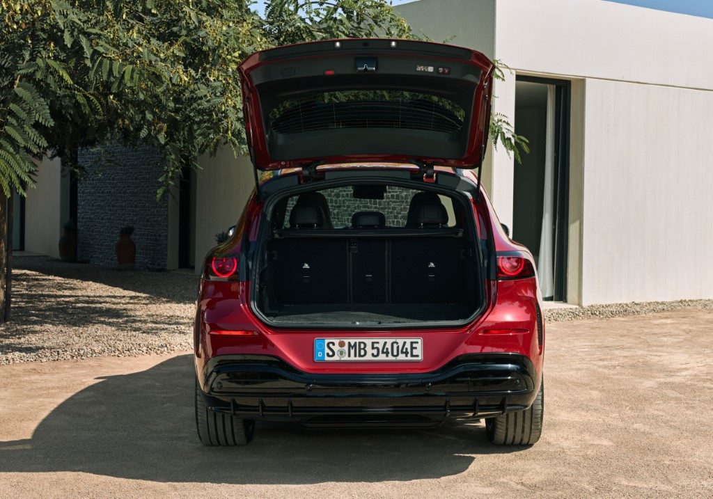 Der neue Mercedes-Benz GLC: kompromisslos überzeugendThe new Mercedes-Benz GLC: Effortlessly uncompromising