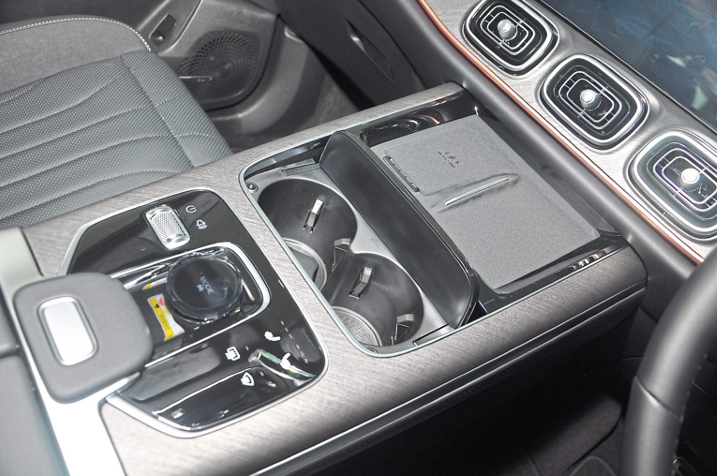 3489286.JPG (Custom)