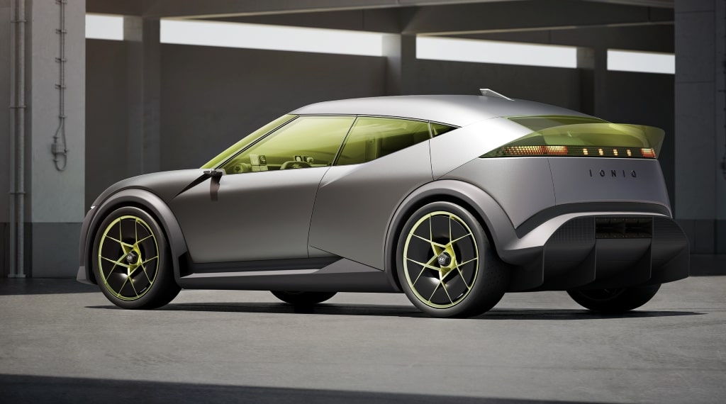 (Image) Hyundai Motor Debuts All-Electr new08 (Custom)