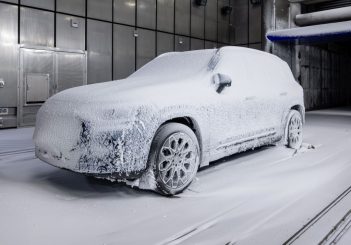 Der neue Mercedes-Benz GLB, Kältekammer Sindelfingen // The all-new Mercedes-Benz GLB, Cold chamber Sindelfingen