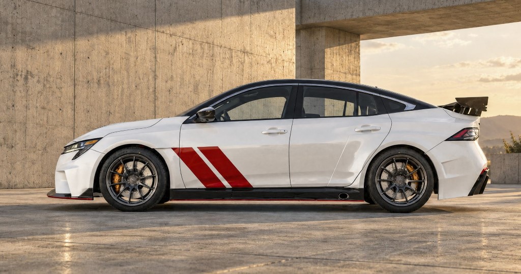 SEMA Nissan Sentra